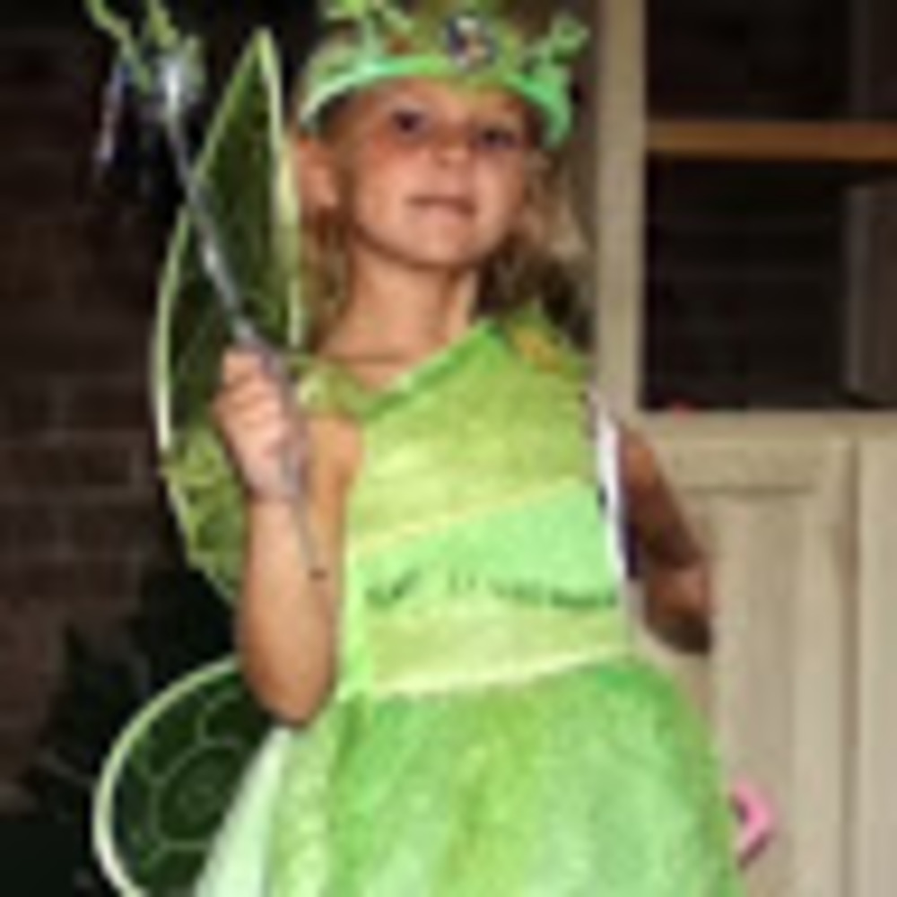 Meet your Posher, Ava